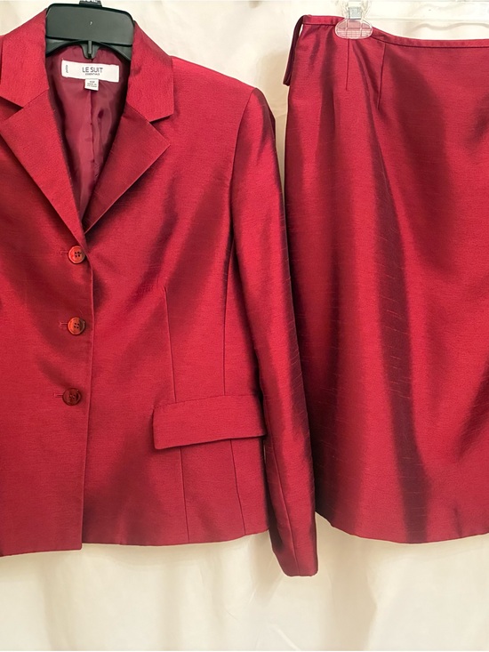 Le Suit Other - Le Suit Red Women's Dress